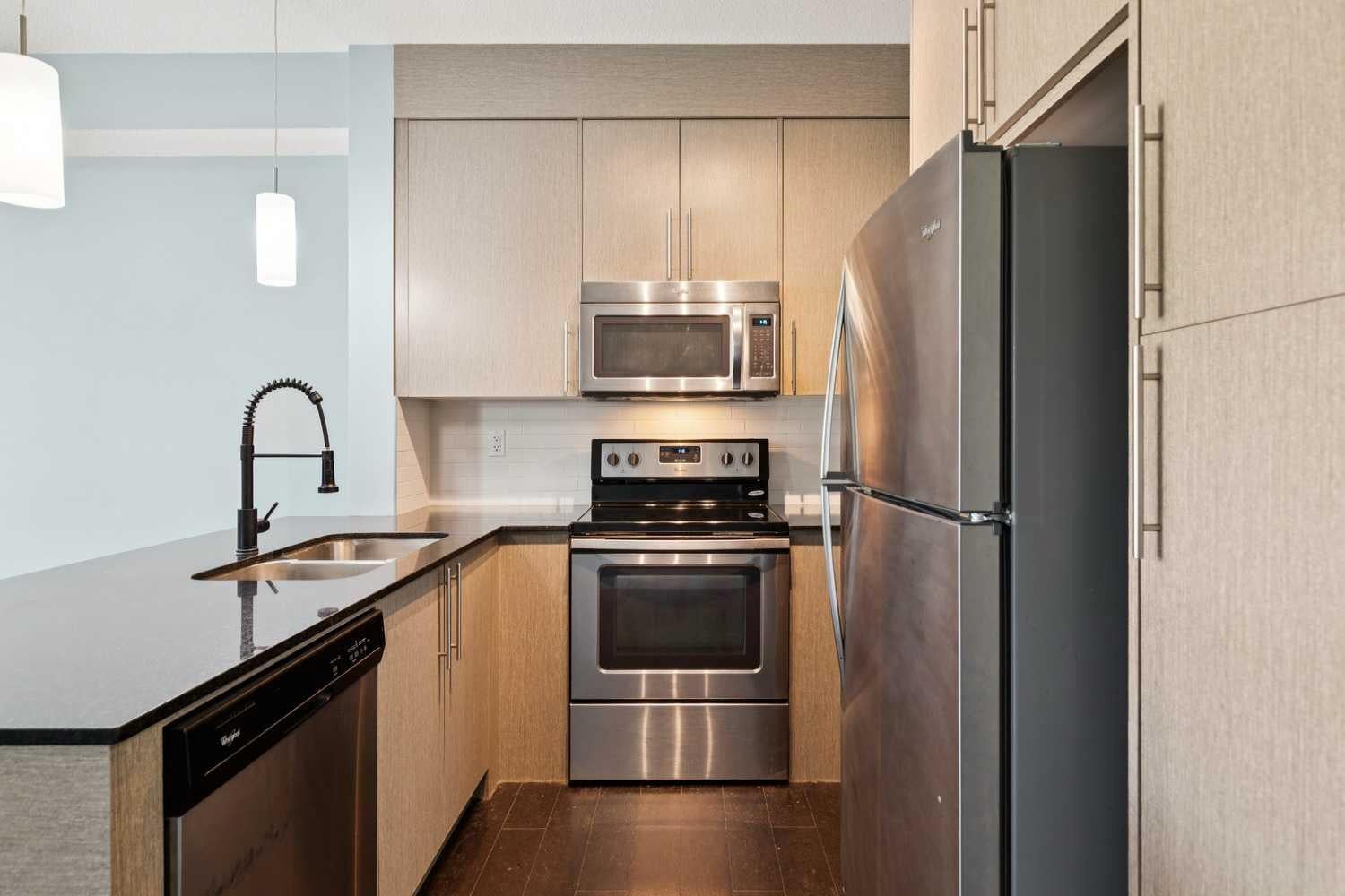 5305 32 Avenue 4313