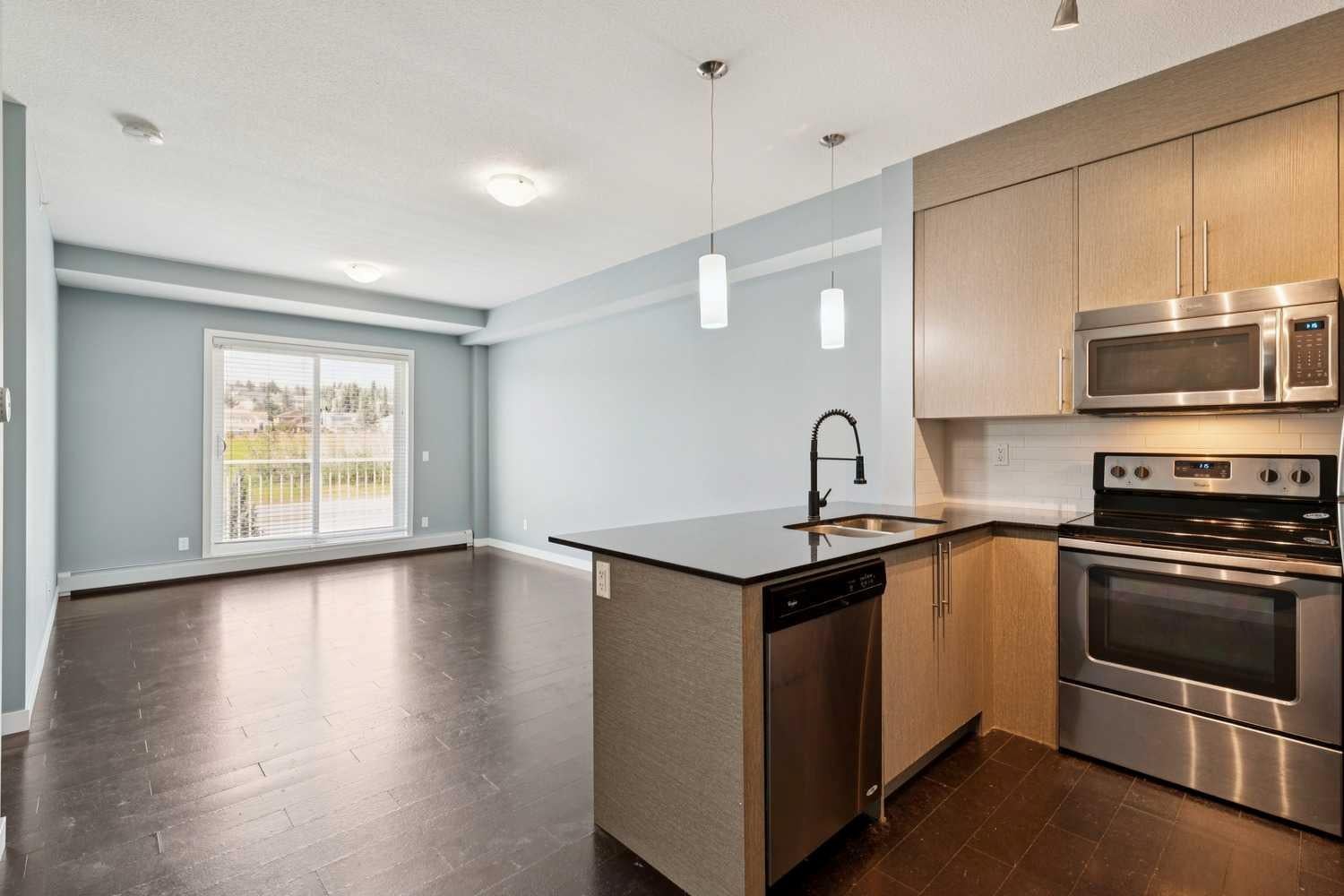5305 32 Avenue 4313