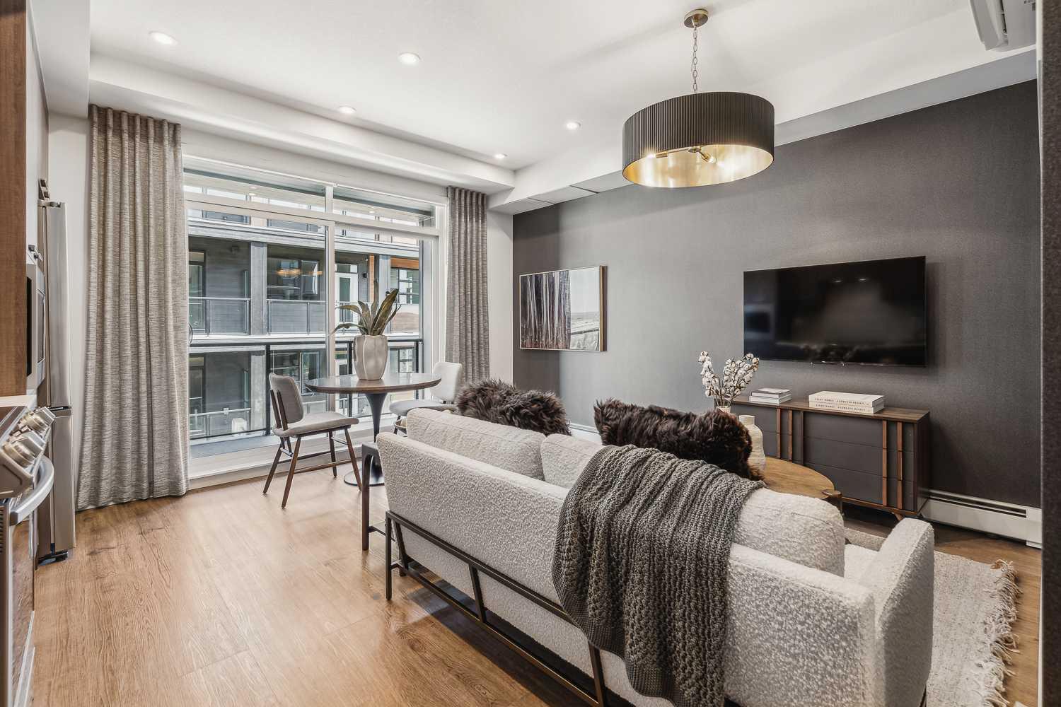 55 Lucas Way NW 2302