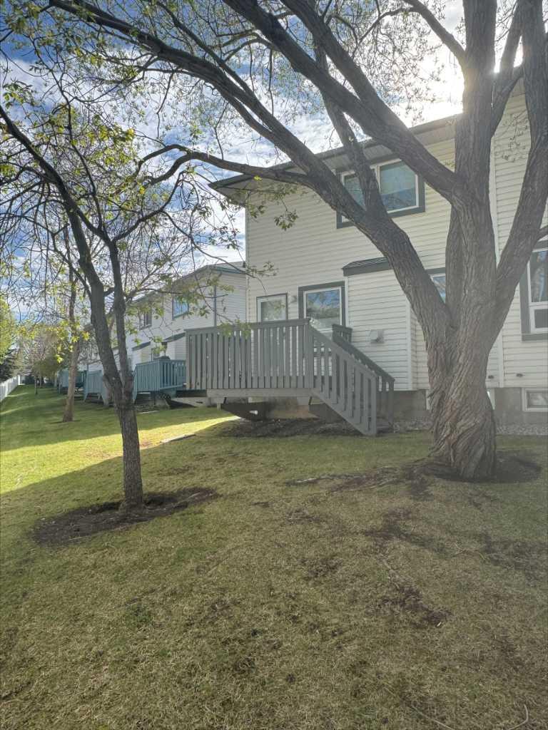 402 Citadel Heights NW