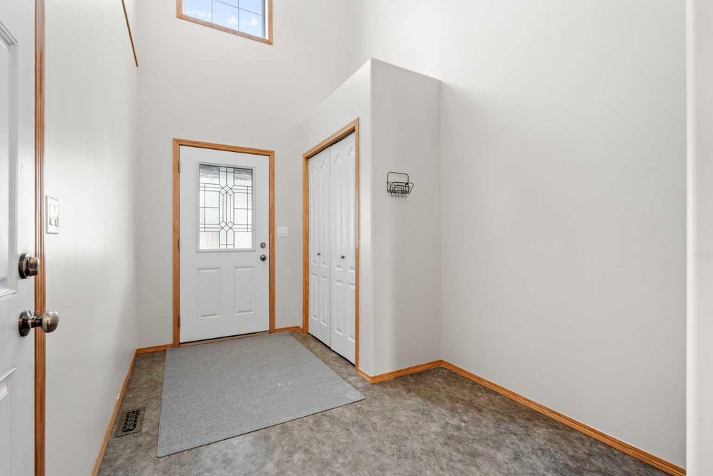 Photo of 24 Destination Place, Olds, AB T4H 1X8 (MLS # A2284785)