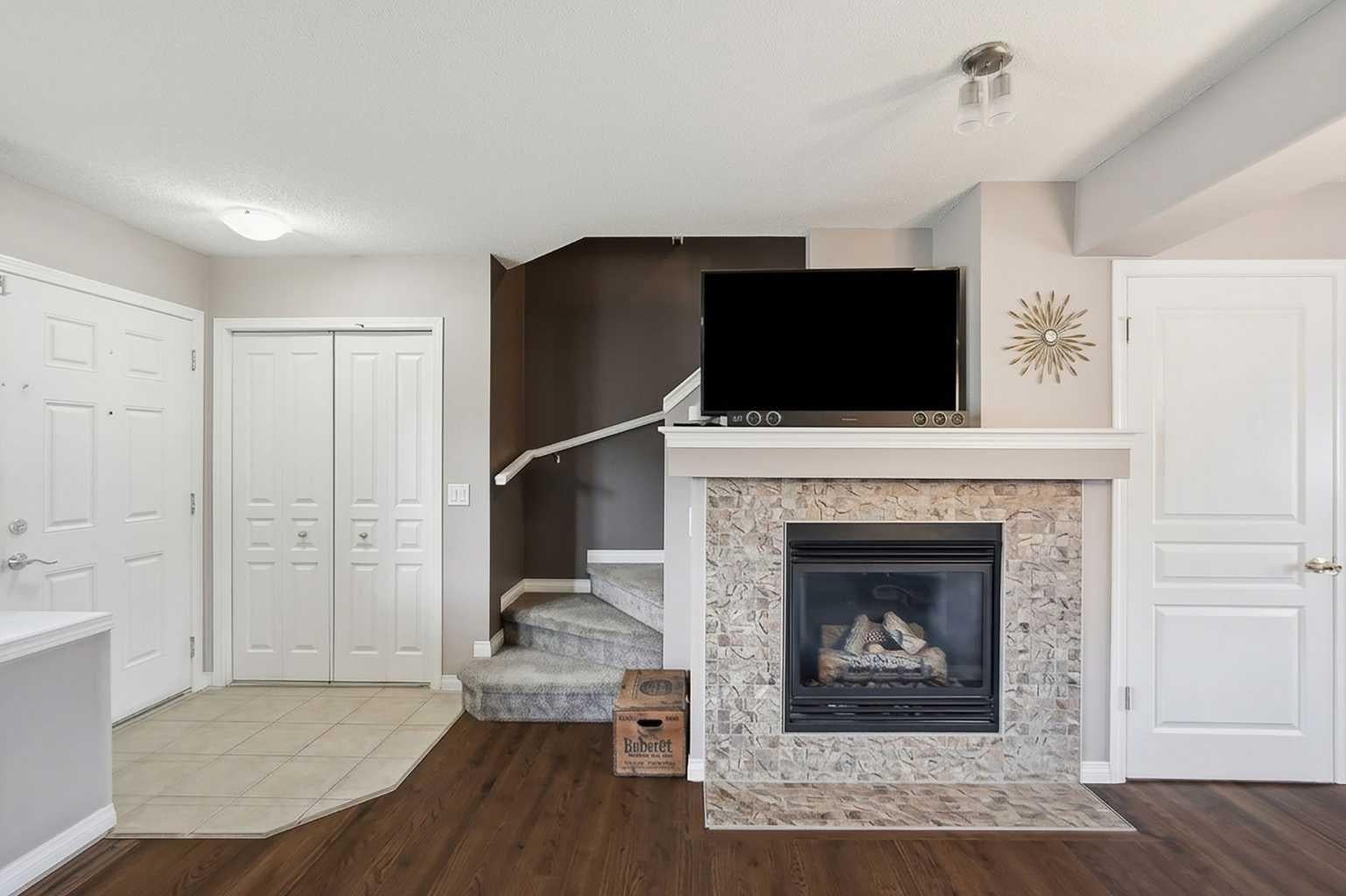 71 Elgin Meadows Garden SE