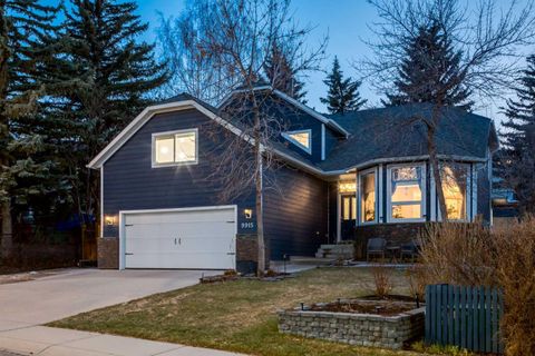 Photo of 9915 Patton Road SW, Calgary, AB T2V 5G1 (MLS # A2306119)