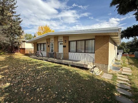 4704 14 Street NW Calgary AB T2K 1J6