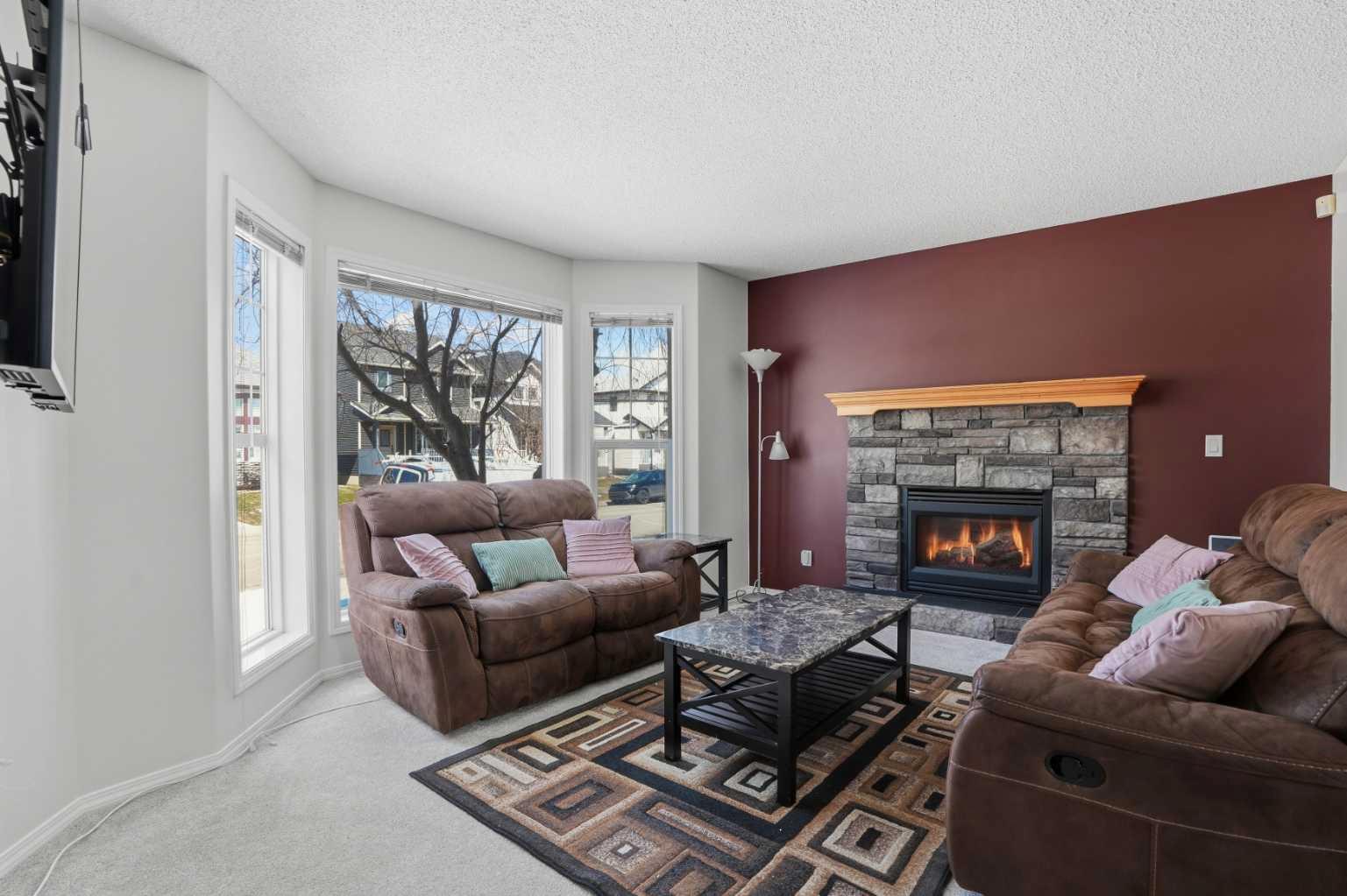 155 Tarington Green NE