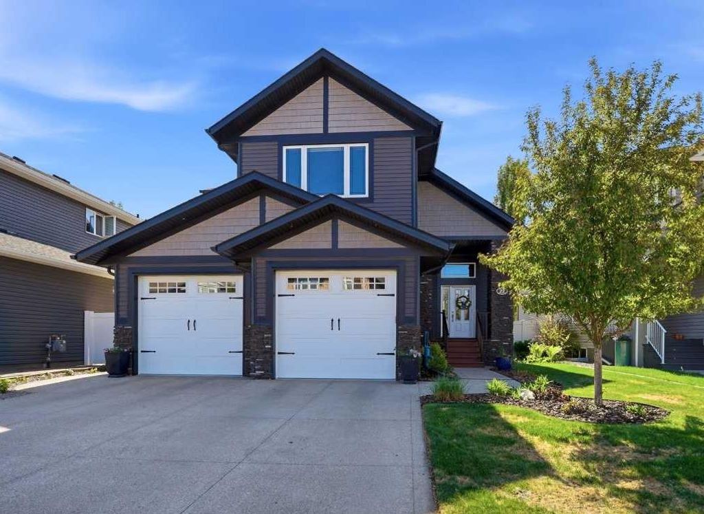 Photo of 22 Vienna Close, Red Deer, AB T4R 0P1 (MLS # A2312934)