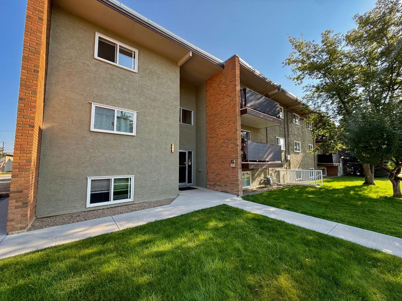 115 8 Avenue SW 0