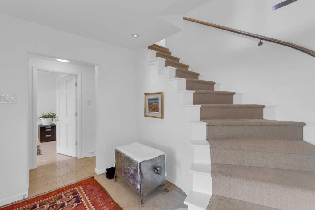 Photo of 4615 14A Street SW, Calgary, AB T2T 3Y4 (MLS # A2348046)