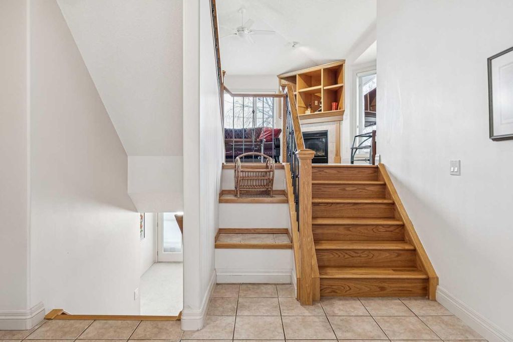 Photo of 100 Signature Way SW #86, Calgary, AB T3H 2W6 (MLS # A2301983)