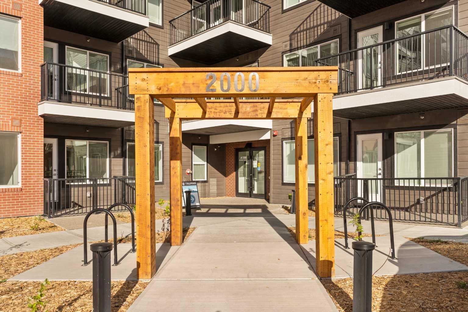 395 Skyview Parkway NE 2212