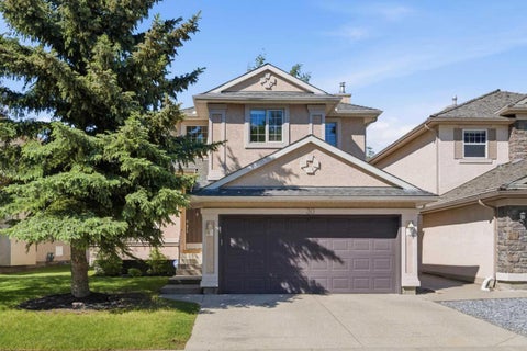 Photo of 30 Mt Yamnuska Court SE, Calgary, AB T2Z 2Z6 (MLS # A2319120)