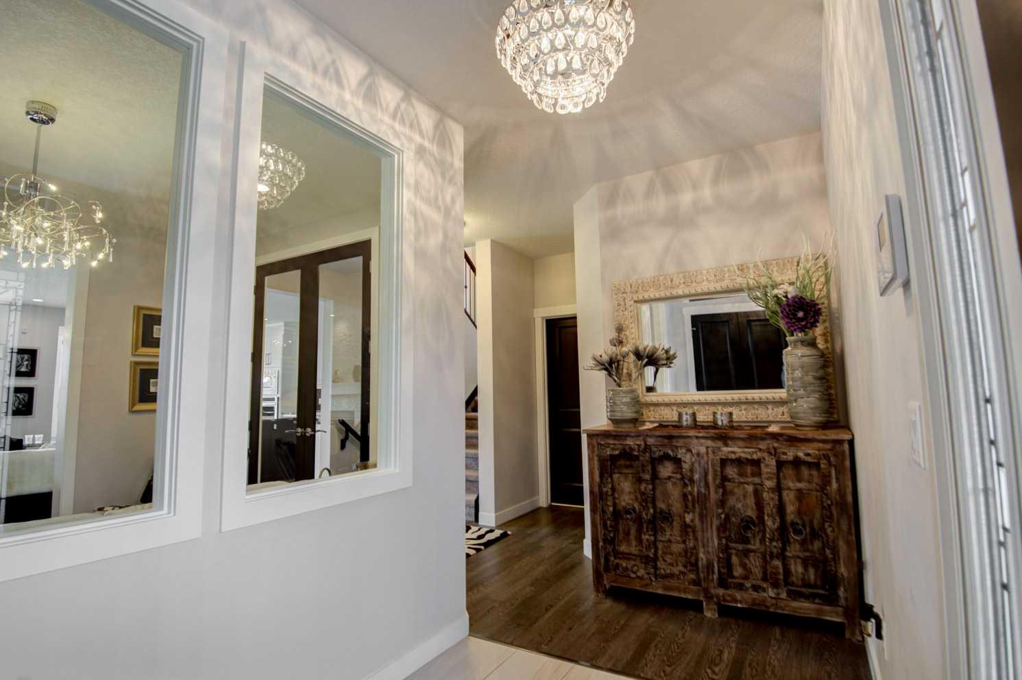 53 sherwood Square NW