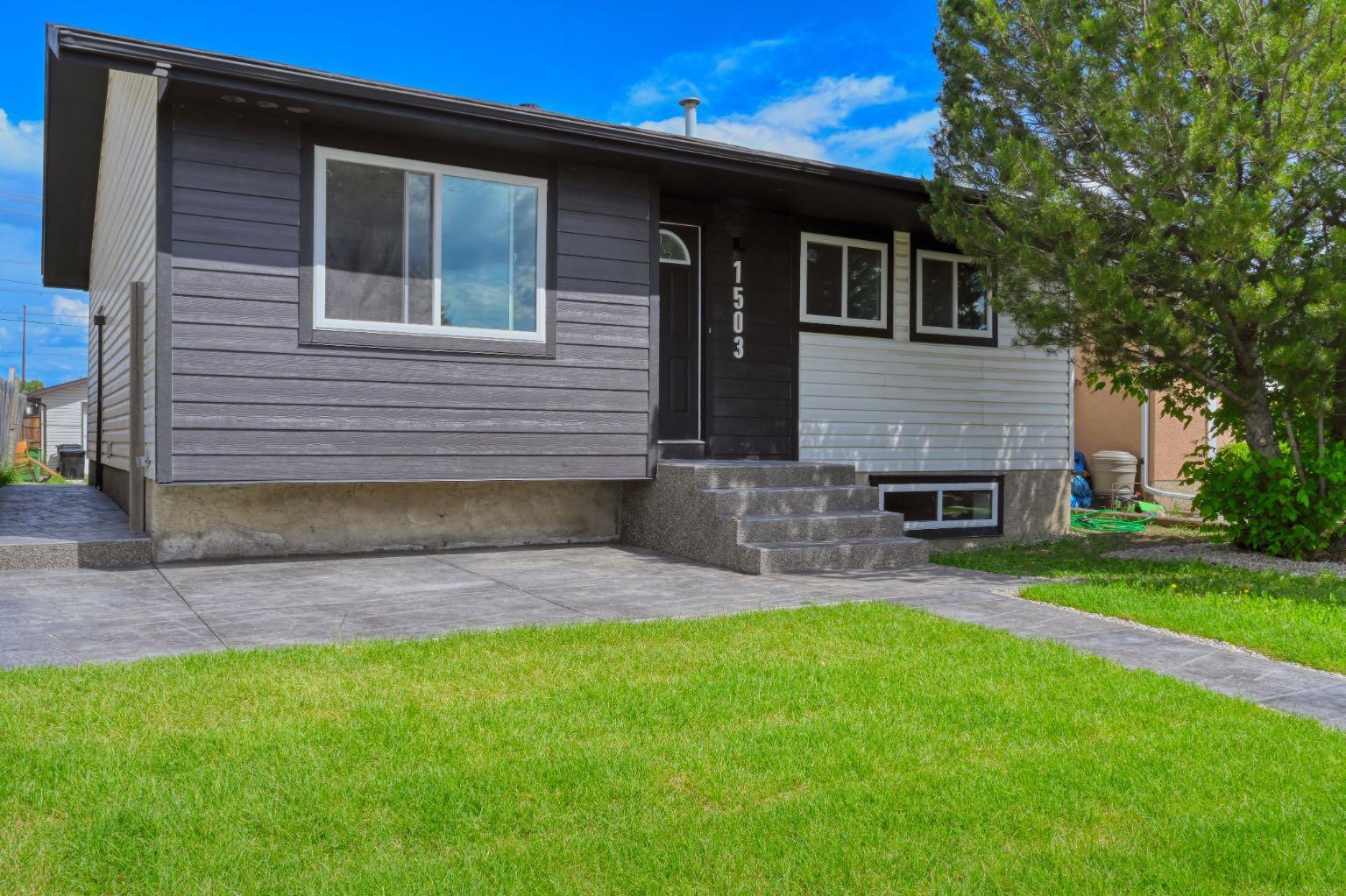 1503 Maitland Drive NE
