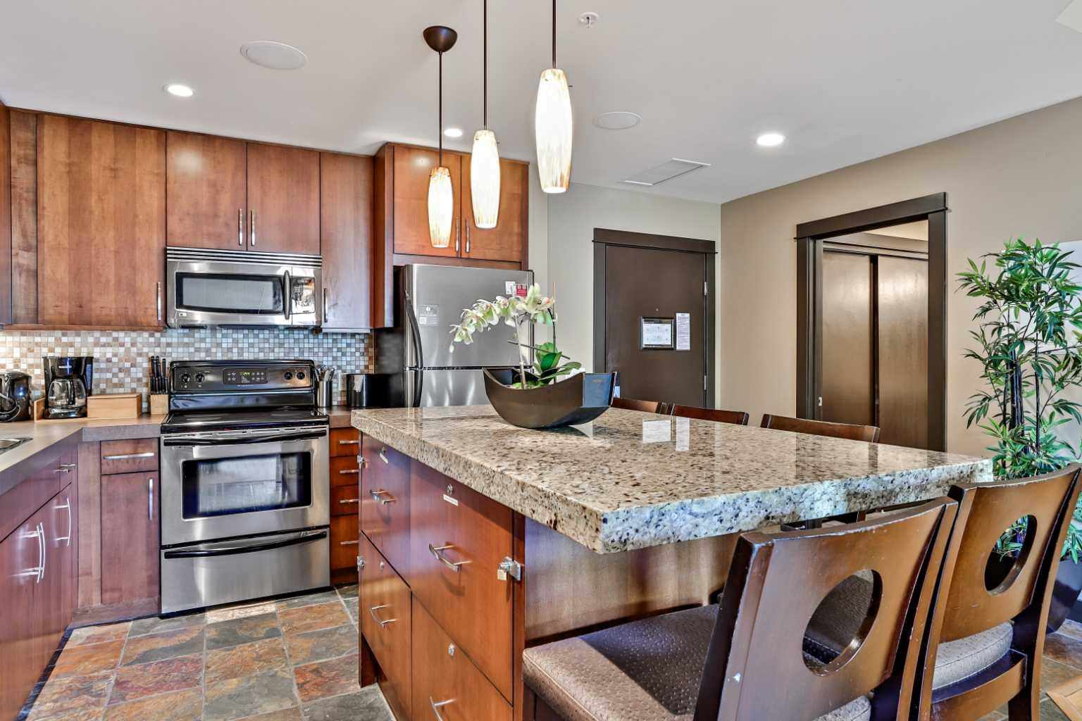 1818 Mountain Avenue 319D