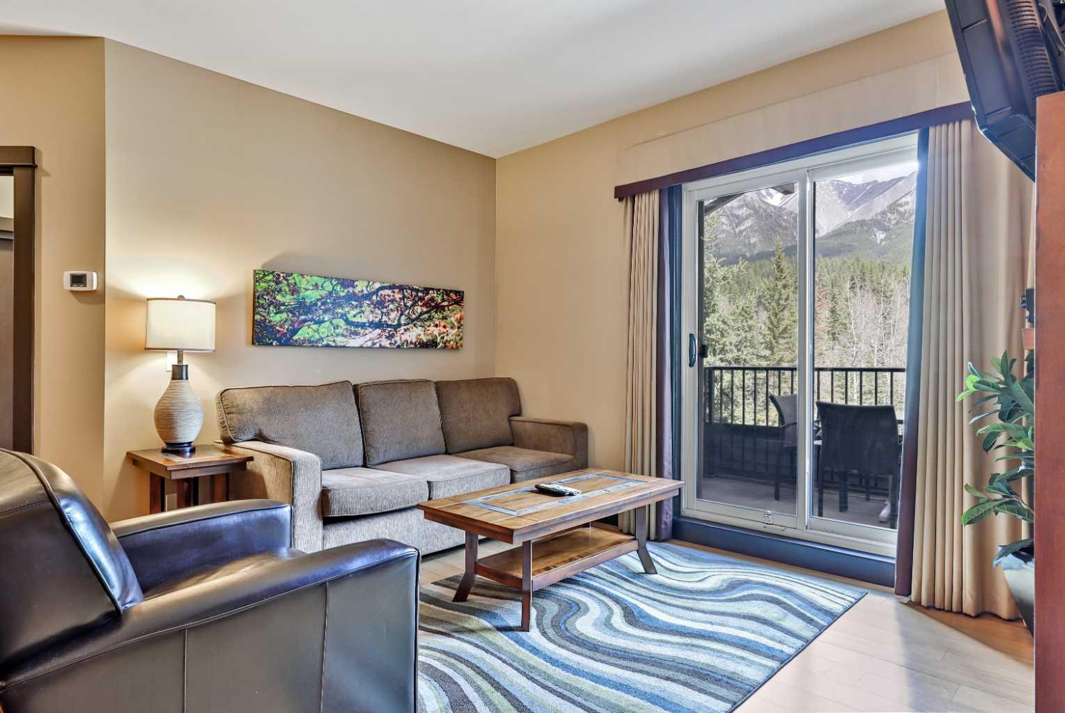 1818 Mountain Avenue 319D