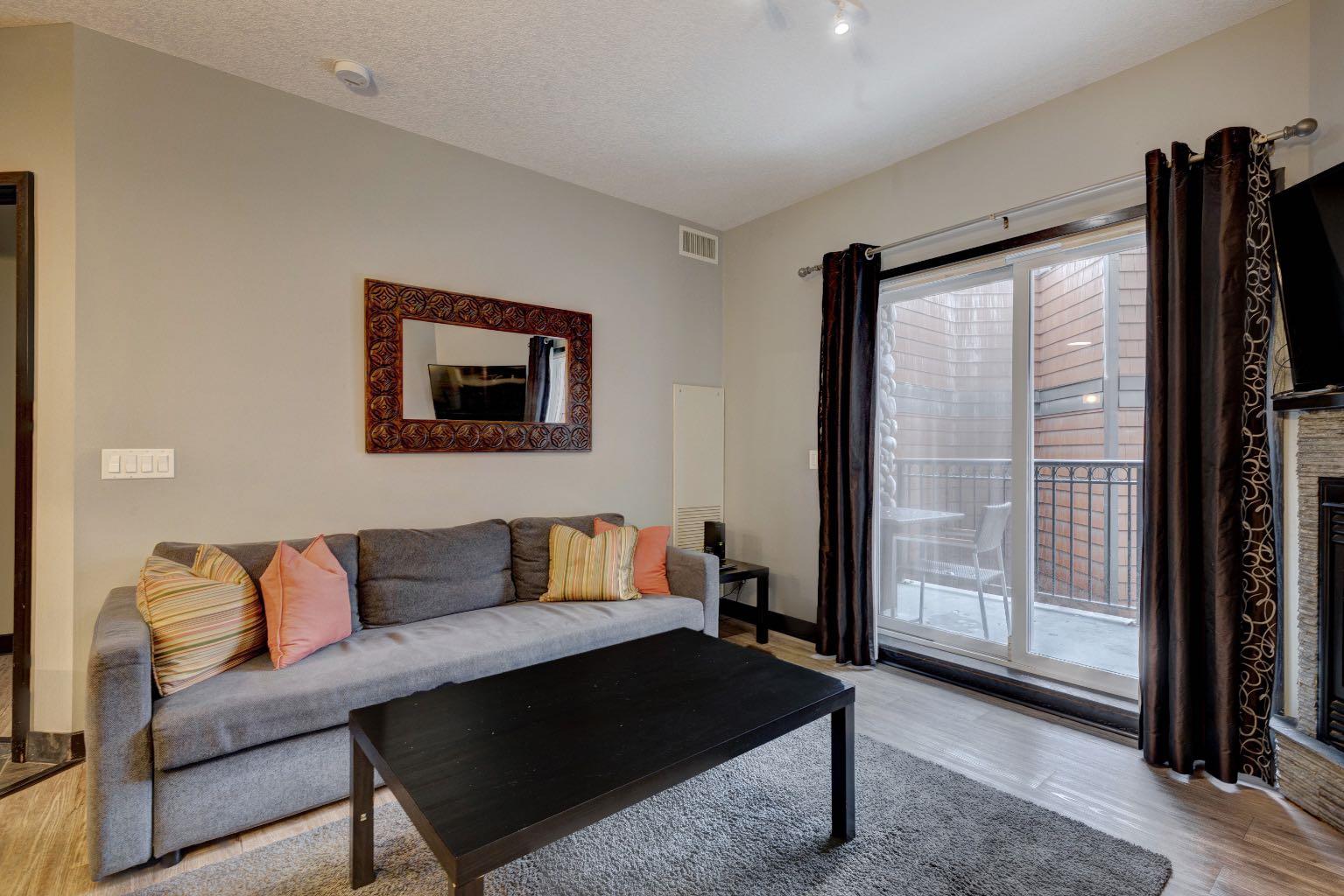 901 Mountain Street 202