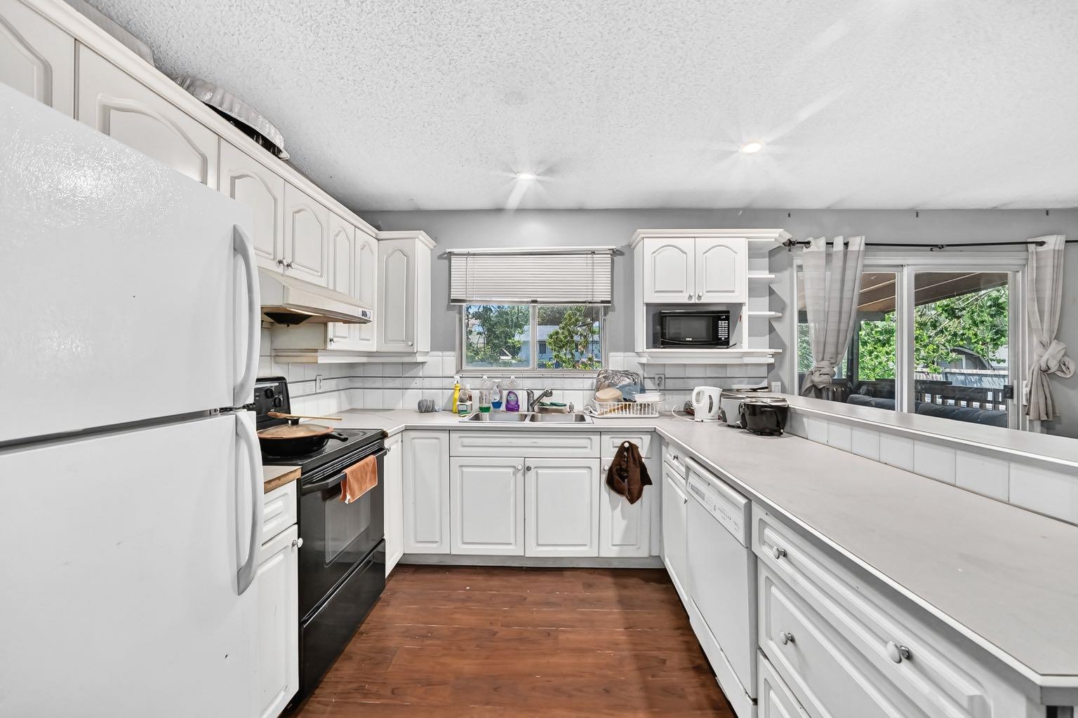 4940 Rundlewood Road NE