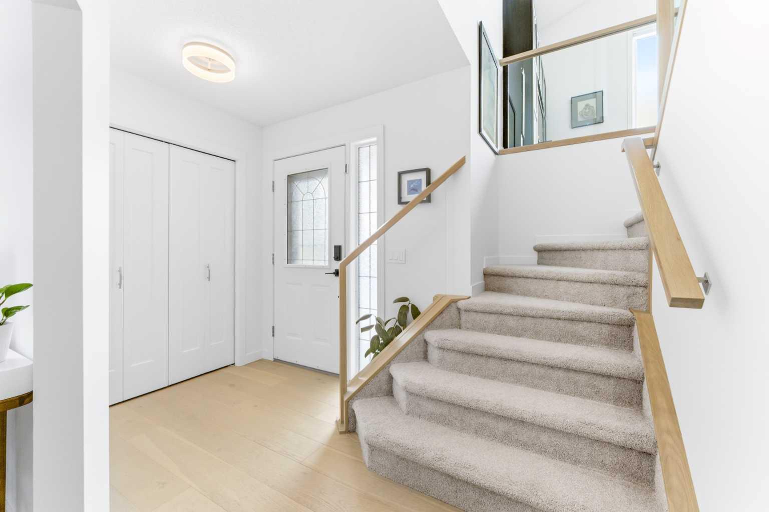 40 Tuscany Ridge Green NW