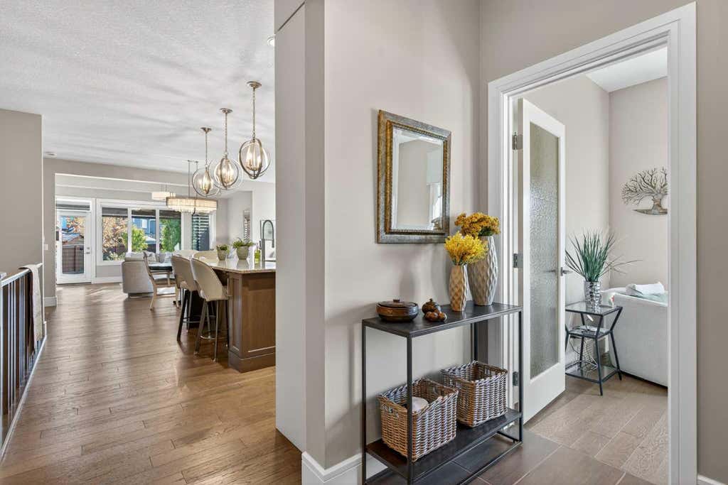 Photo of 56 Cranbrook Landing SE, Calgary, AB T3M 2L8 (MLS # A2309121)