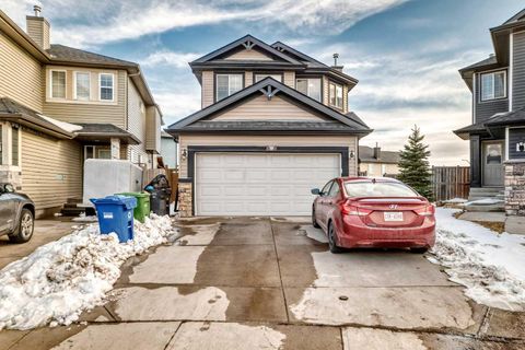 Photo of 36 Saddleland Court NE, Calgary, AB T3J 5J5 (MLS # A2302306)