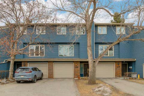 Photo of 256 Point Mckay Terrace NW, Calgary, AB T3B 4V6 (MLS # A2323724)
