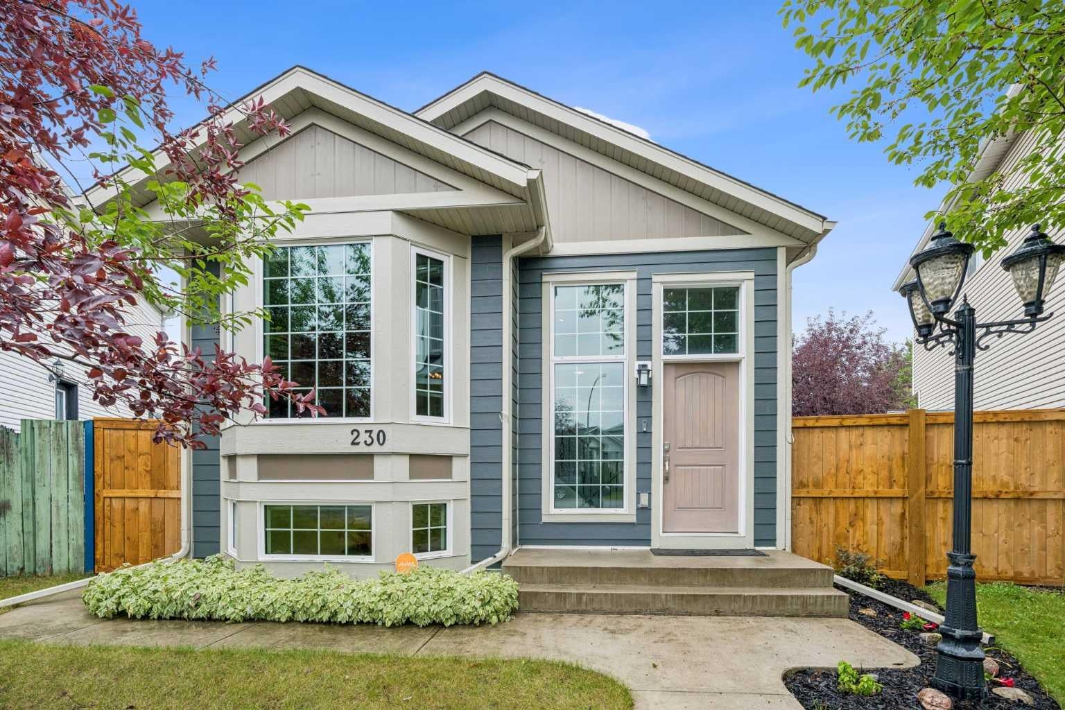 230 Mt Lorette Place SE