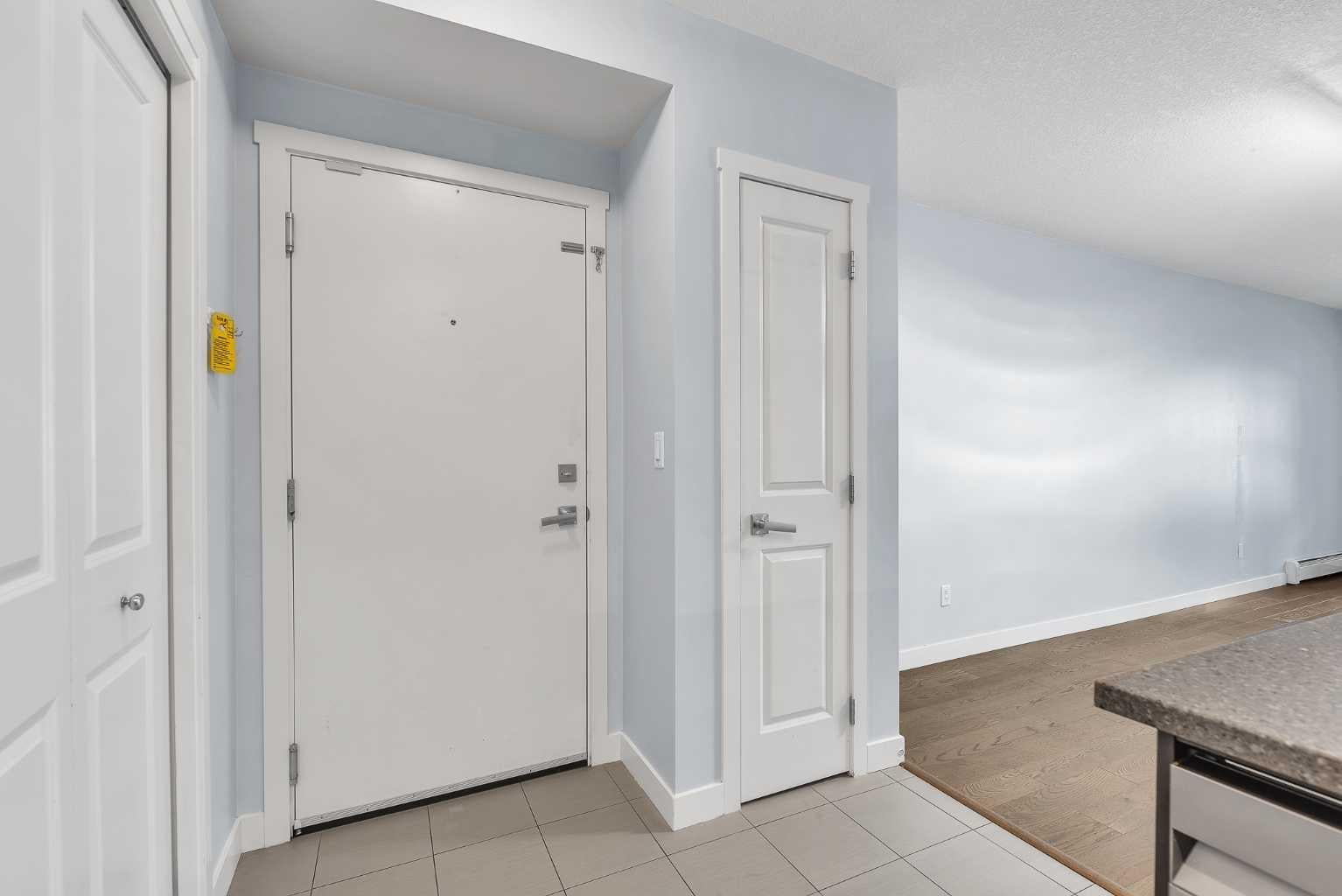 25 Auburn Meadows Avenue SE 111