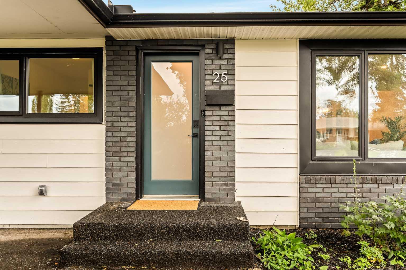 25 Kirby Place SW