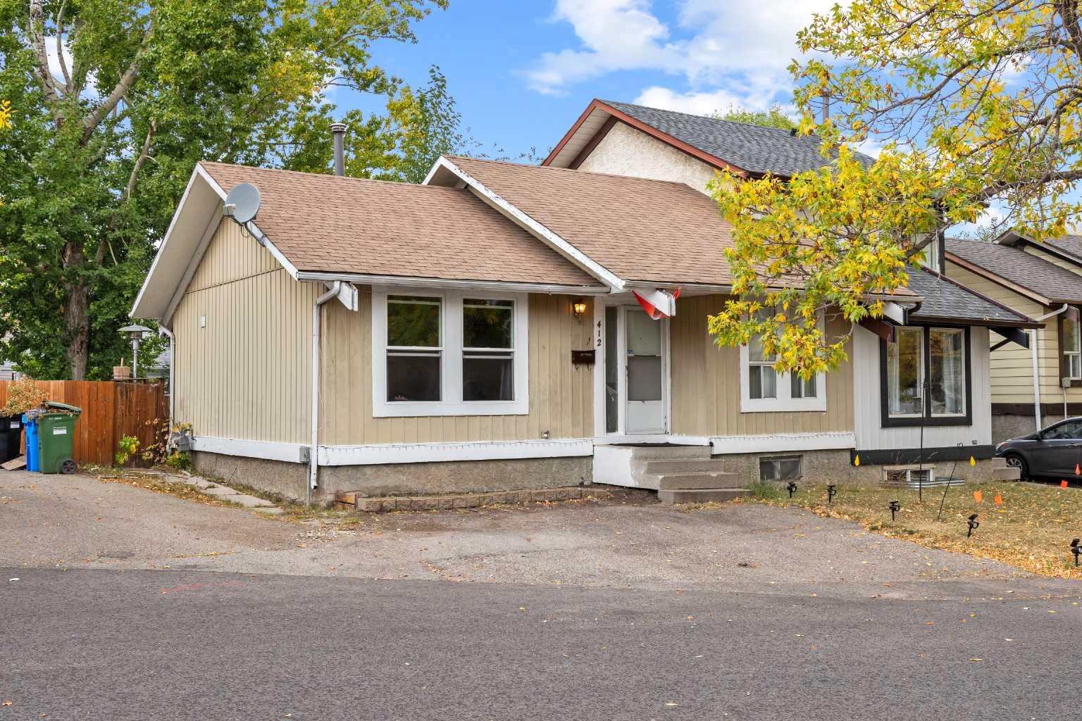 412 Whitehill Place NE