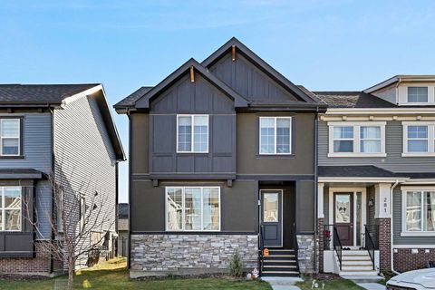 Photo of 277 Waterford Boulevard, Chestermere, AB T1X 2P8 (MLS # A2266753) Photo of 277 Waterford Boulevard, Chestermere, AB T1X 2P8 (MLS # A2266753)