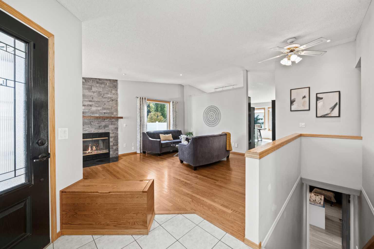 177 Hidden Vale Close NW