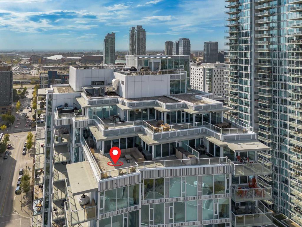 Photo of 519 Riverfront Avenue SE #1802, Calgary, AB T2G 1K6 (MLS # A2305651)