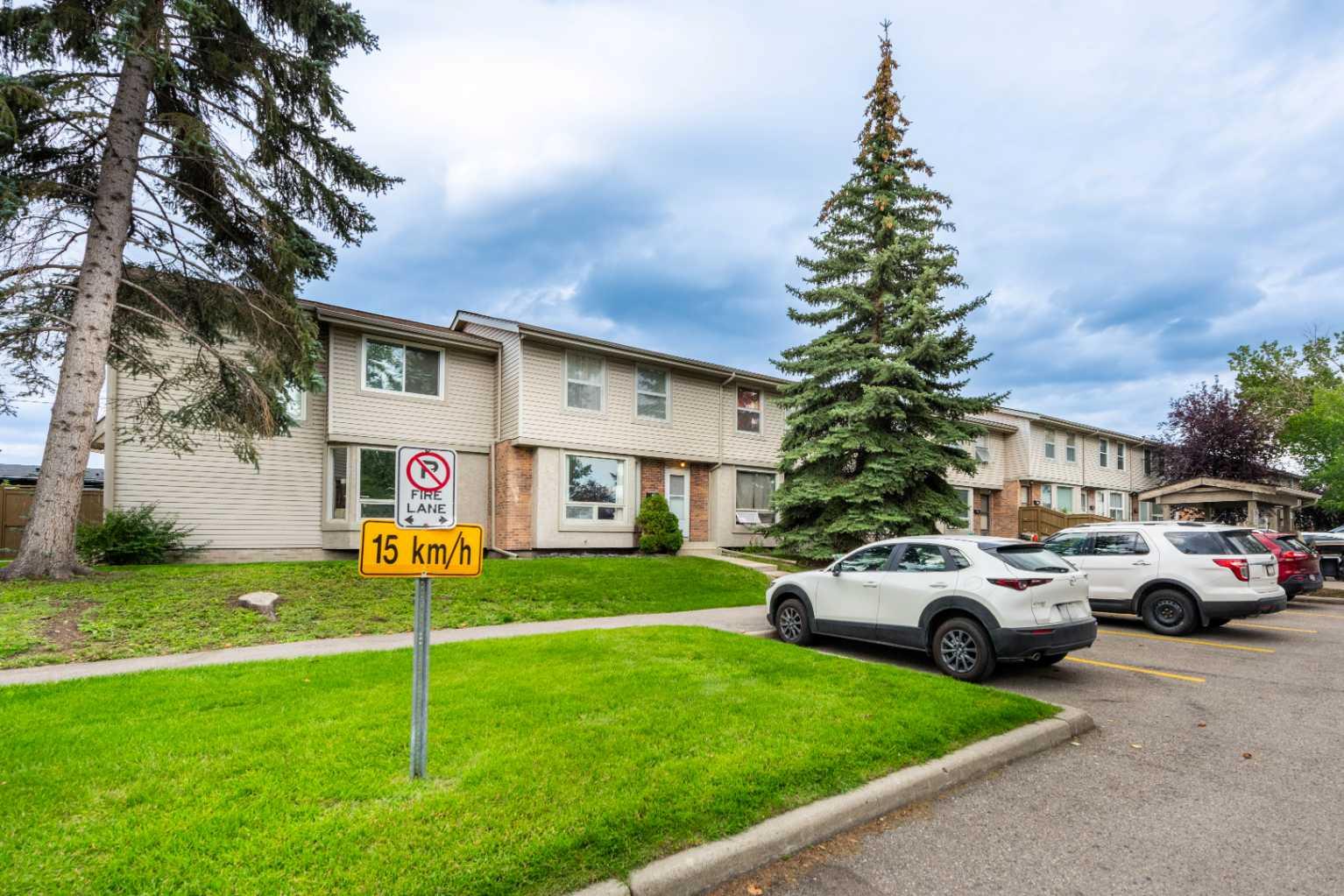 123 Queensland Drive SE 43