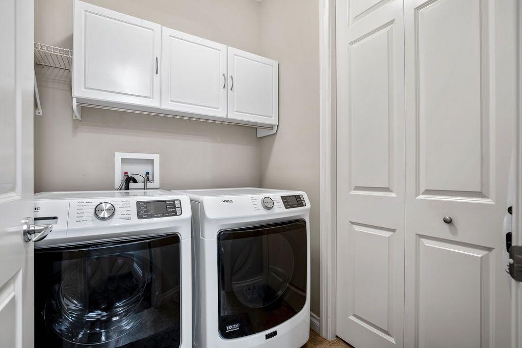 1907 Riverside Drive NW