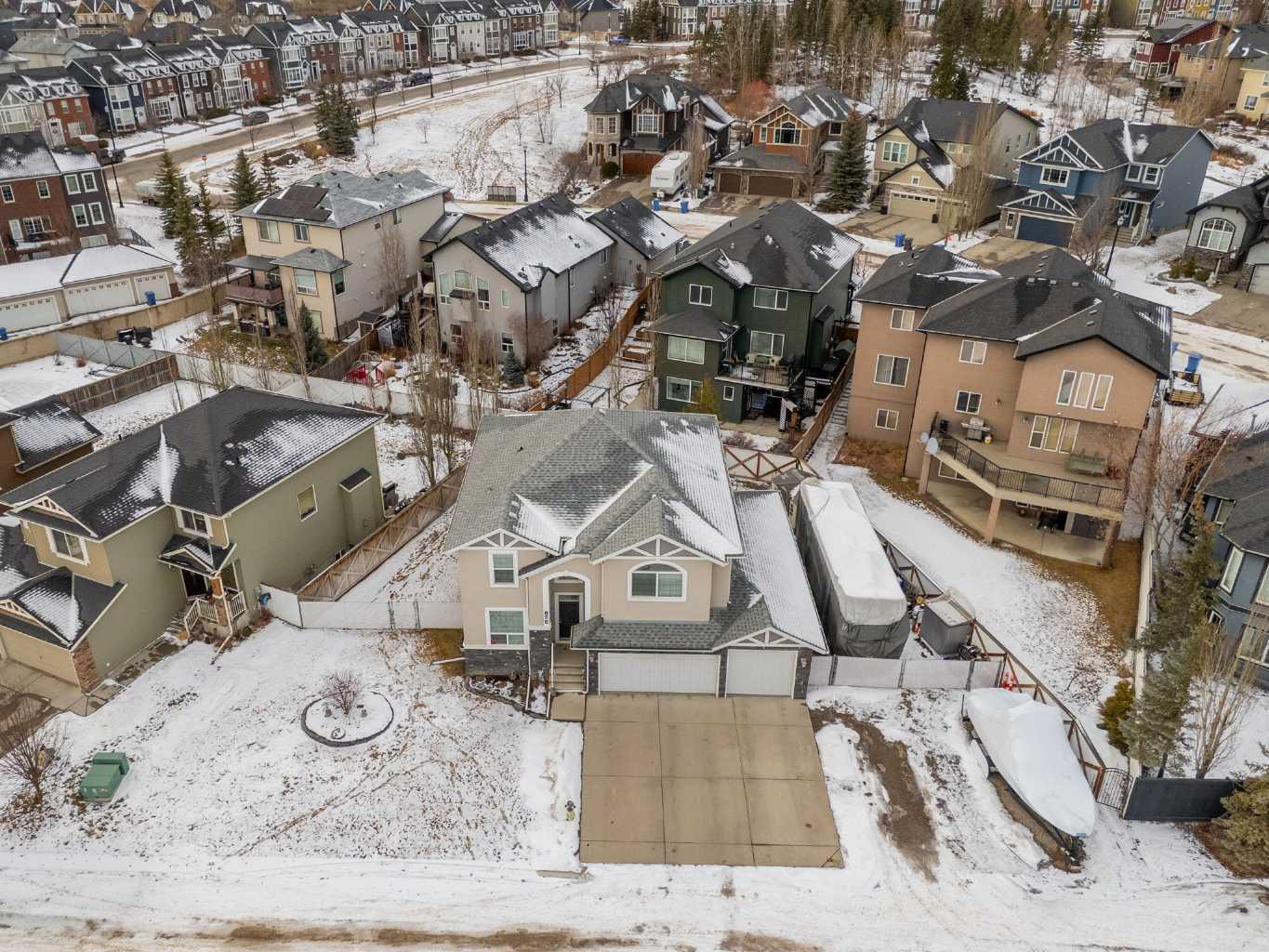 184 Magenta Crescent