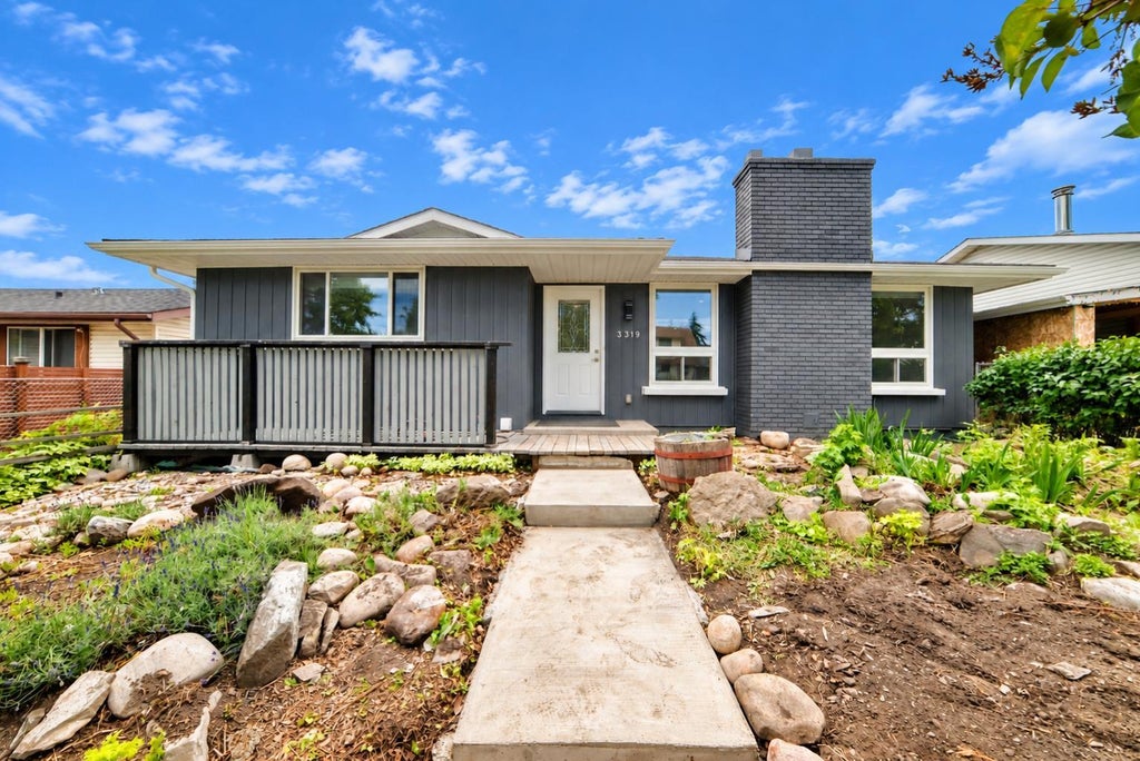 Photo of 3319 Radcliffe Drive SE, Calgary, AB T2A 5X3 (MLS # A2349357)