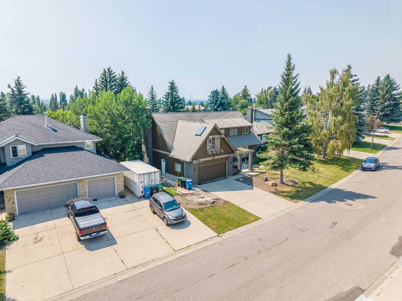 240 Canterville Drive SW