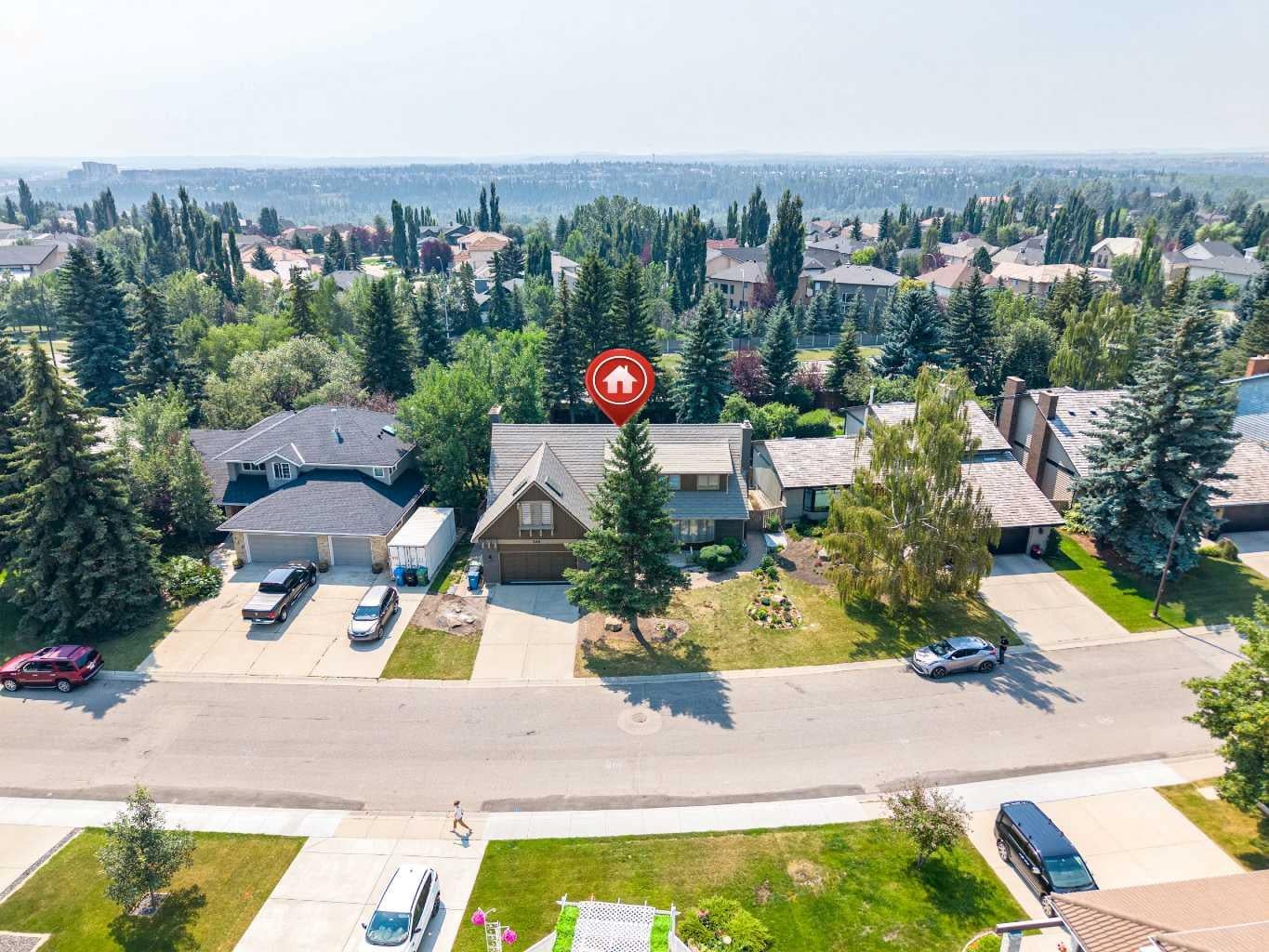 240 Canterville Drive SW