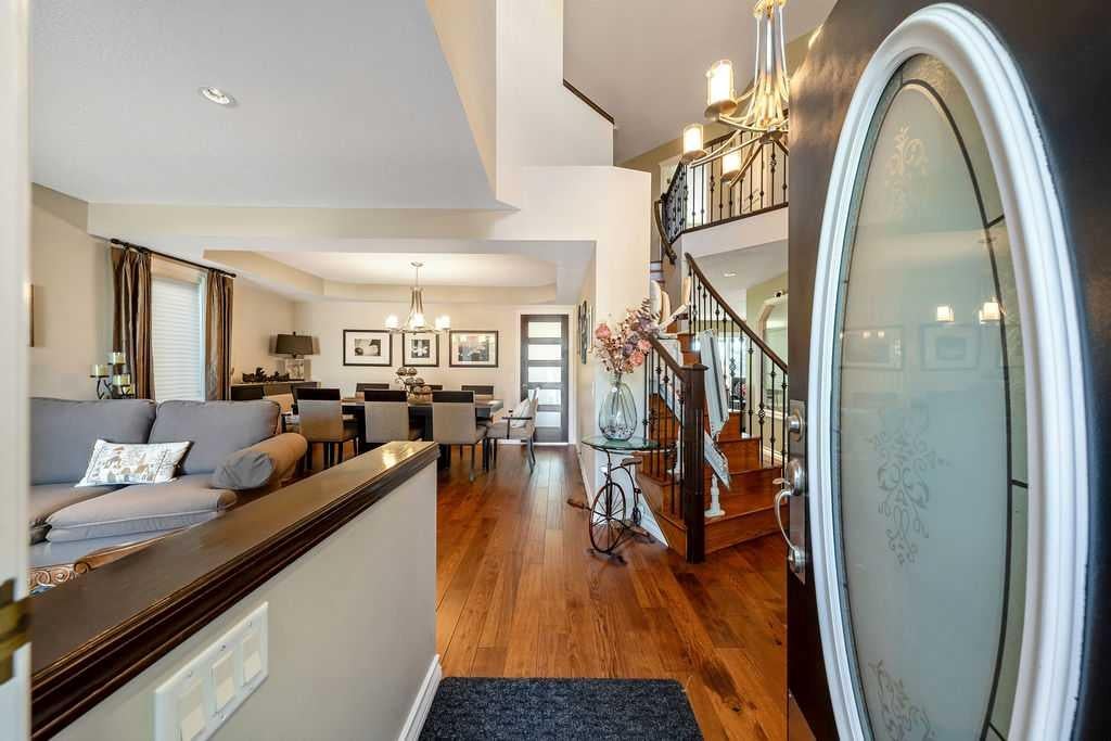 7 Springbank View SW
