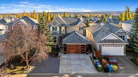 Photo of 7 Springbank View SW, Calgary, AB T3H 4J5 (MLS # A2353152)