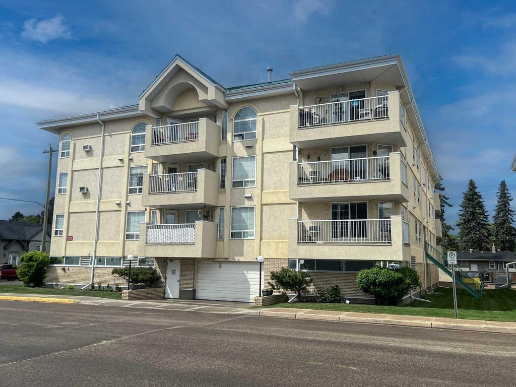 Photo of 5120 49 Street #301, Lloydminster, AB T9V 0K4 (MLS # A2316077)