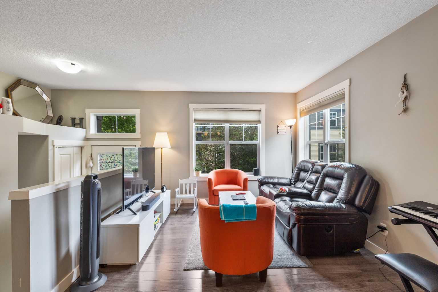 319 Mckenzie Towne Square SE