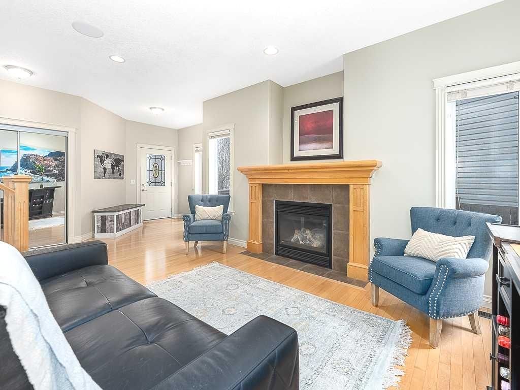 Photo of 195 Royal Birkdale Crescent NW, Calgary, AB T3G 5R7 (MLS # A2296381)