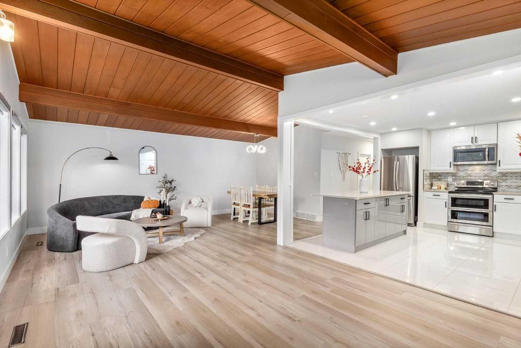 Photo of 310 Wascana Crescent SE, Calgary, AB T2J 1H5 (MLS # A2305222)