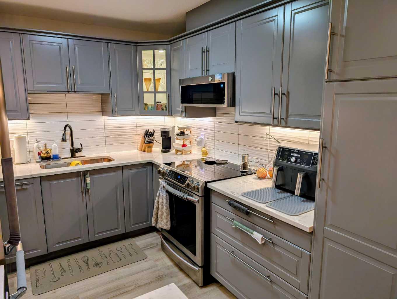 1001 13 Avenue SW 340