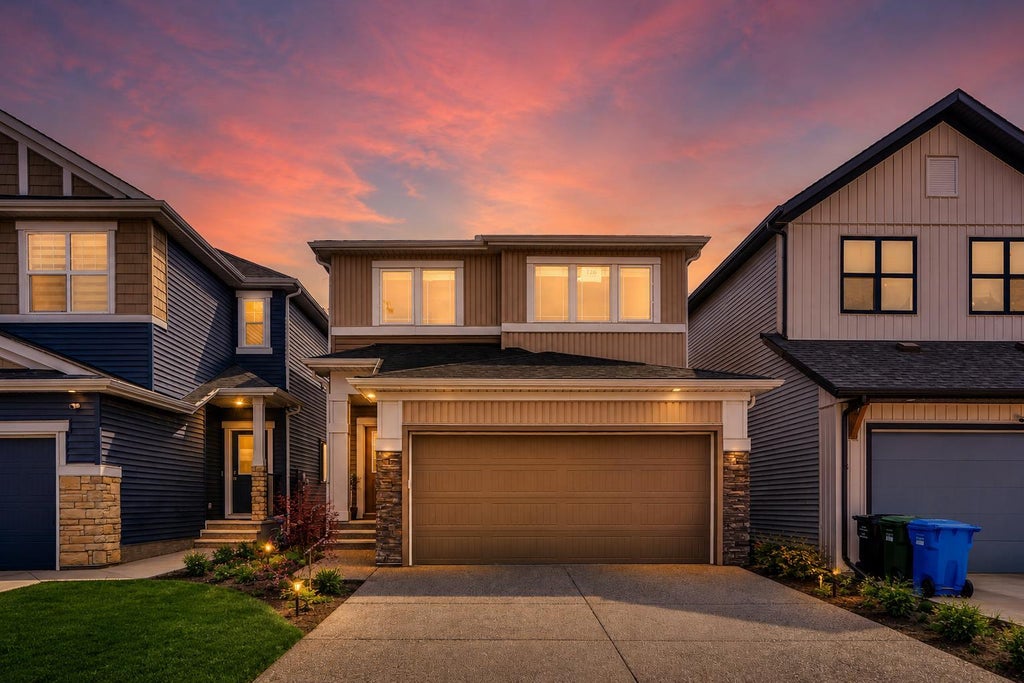Photo of 126 Hotchkiss Manor SE, Calgary, AB T3S 0G1 (MLS # A2353132)