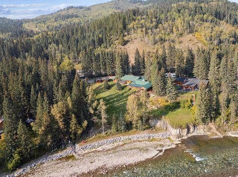 67 Bracken Point Bragg Creek AB T0L 0C5