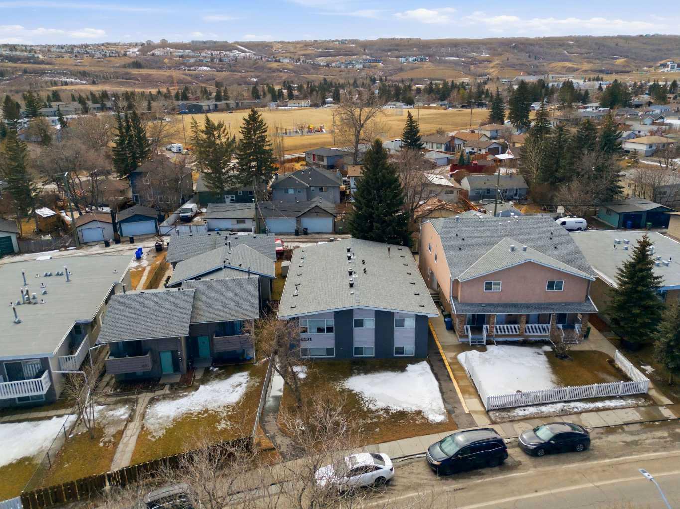 6131 Bowness Road NW