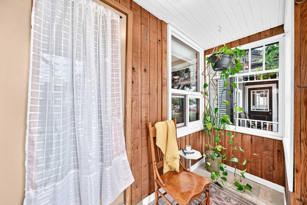 Photo of 1628 15 Street SE, Calgary, AB T3G 3L9 (MLS # A2351970)
