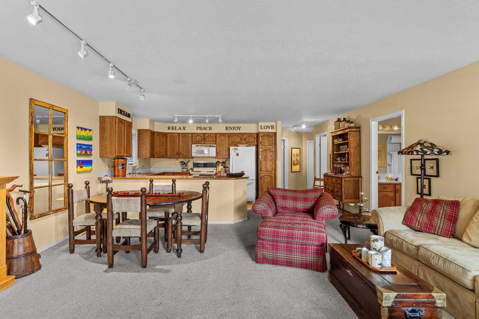 717 7th Street Unit 4